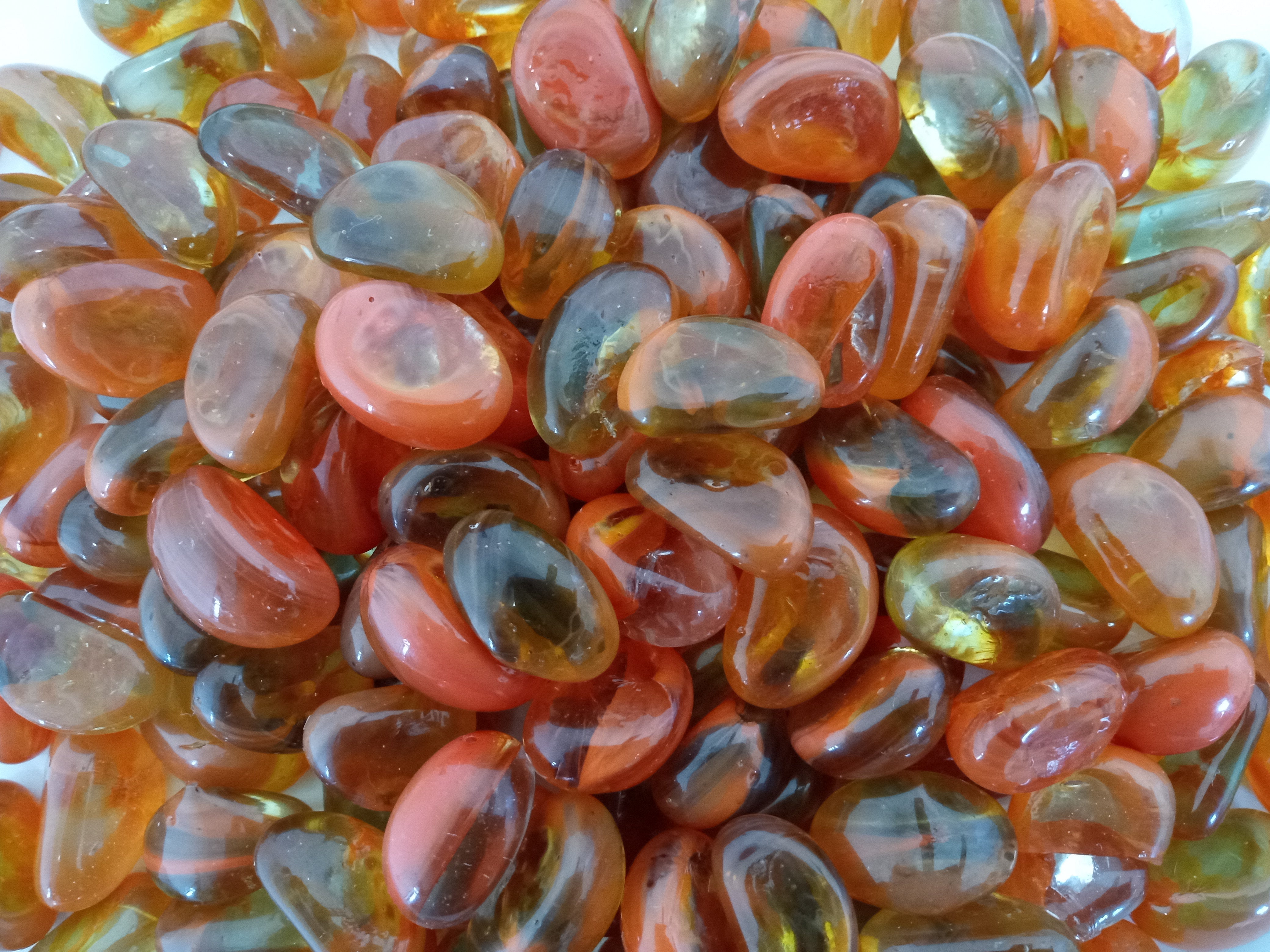 Glass Pebbles / Stones