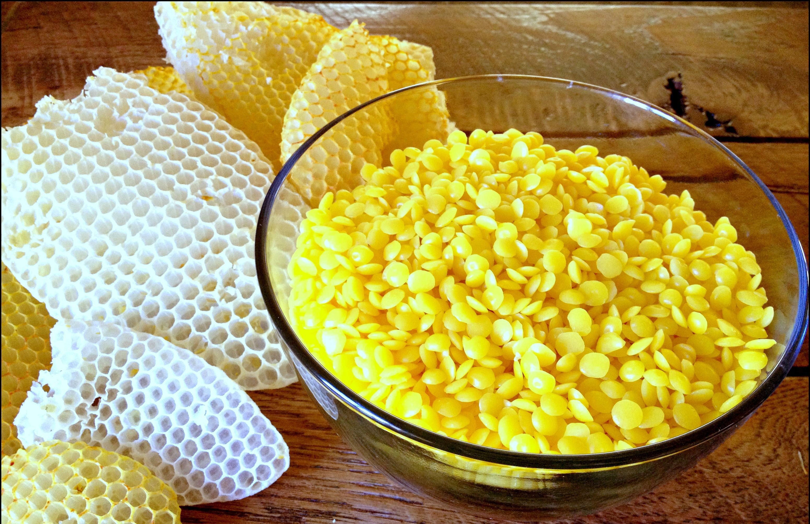 Yellow Beeswax Pellets - Naturally Fragrant Beeswax - Technical Grade